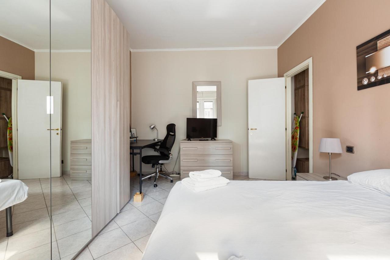 Appartamento Udine M2 Balcony Apt Milano Esterno foto