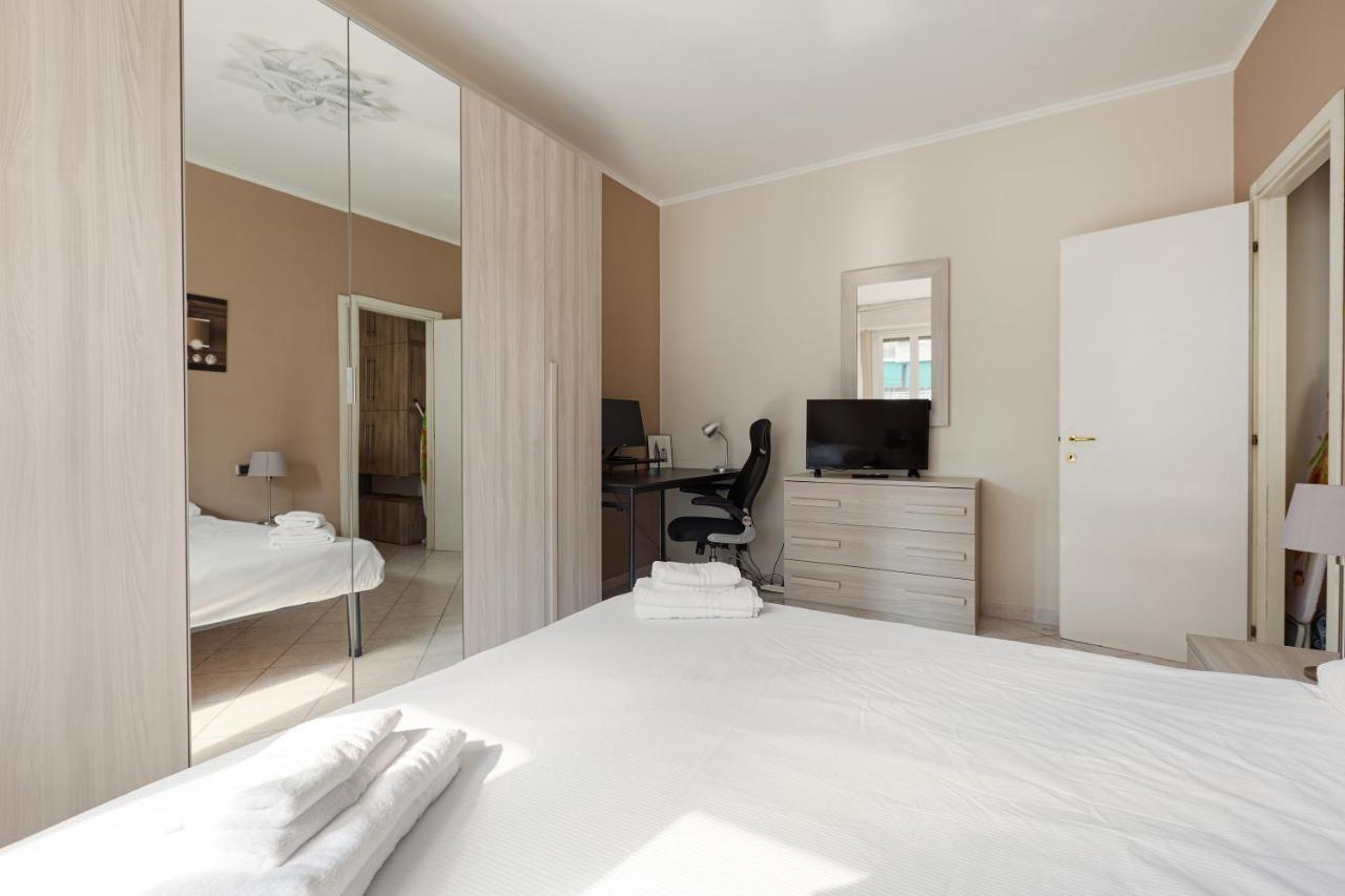 Appartamento Udine M2 Balcony Apt Milano Esterno foto